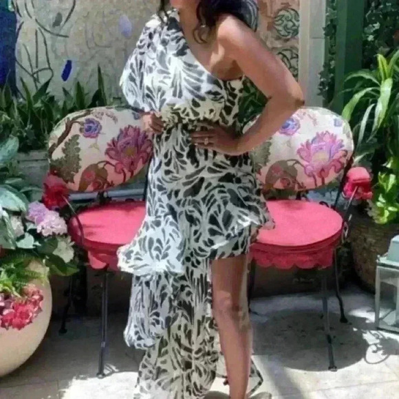 NWT Alexis x Target botanical one shoulder dress - Picture 4 of 4